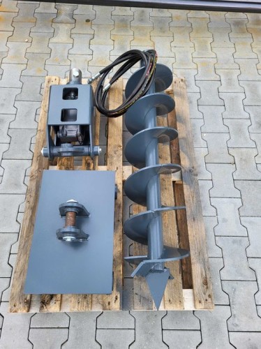 Wiertnica hydrauliczna do koparki