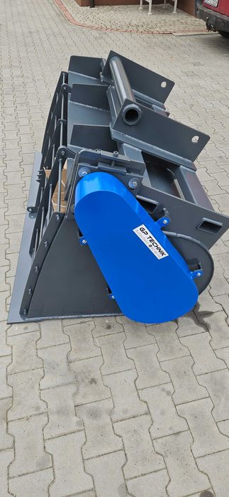 Betoniarka łyżkowa / mieszalnik do betonu BOBCAT/JCB/CAT/Manitou