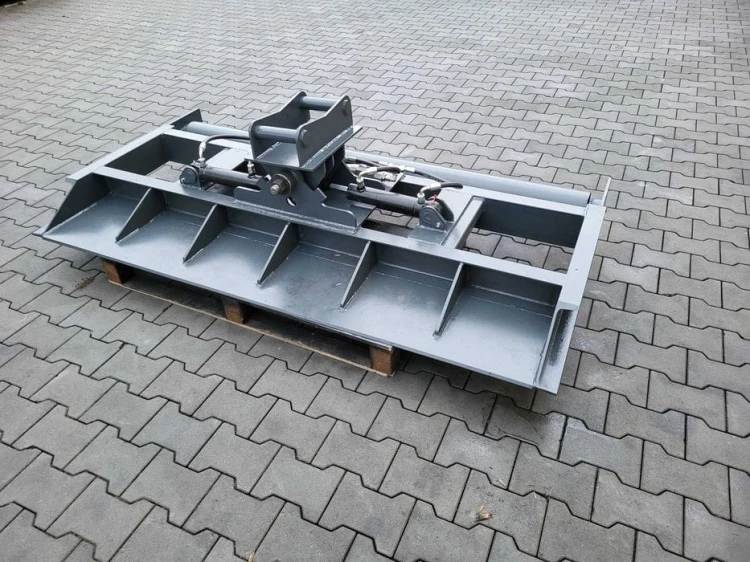 Niwelator hydrauliczny / łata niwelująca